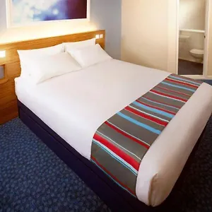 Hotel Travelodge Teddington 3*