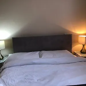 Apartment Entire Flat Very Comfortable 1 Bedroom