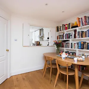 Lovely 2 Bedroom Family Near Tower Bridge * London