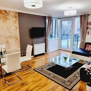 Double King Suite, Canary Wharf Waterfront London