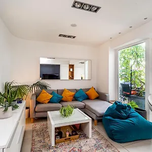 Apartment Pass The Keys Classy Bright 2-bed With Great Garden - Crouch End London