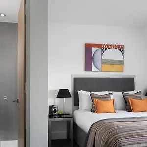 Aparthotel Templeton Place By Supercity