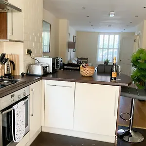 Battersea Wharf Holiday home London
