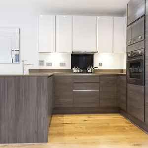 Stylish Family Sized 2 Bedroom Apartment