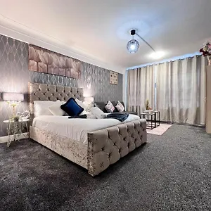 Park Lane Studio Apartman