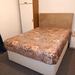 Women Only لندن