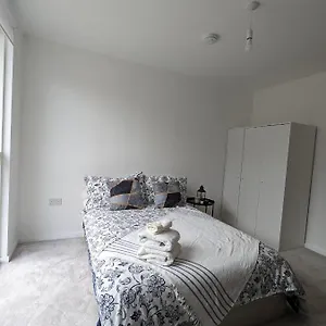 Проживание в семье Kingwood *