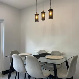 North West London Escape Дом отдыха