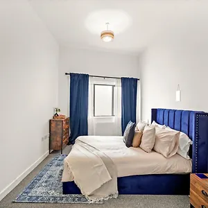 Luxury Canary Wharf 2 Bed Apt 公寓 *