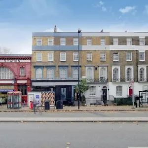 Flat 5 Mornington Crescent, 2 Bedroom, 1 Bathroom Flat Apartment London