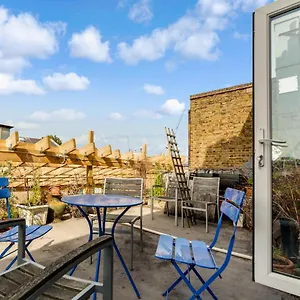 Pass The Keys Terrace By The Kia Oval Apartment *