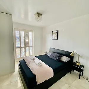 Charmingly Cozy 2 Beds