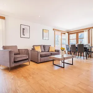 2br Penthouse With Terrace - Heart Of Holborn - Cityapartmentstay London