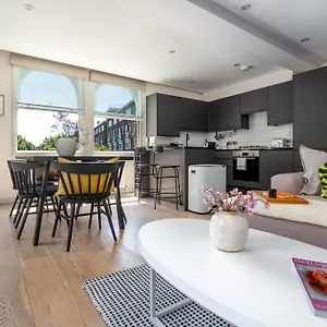 2 Bedroom In Bridge *