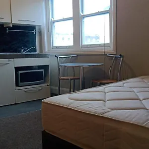 Apartment 256 York Way *