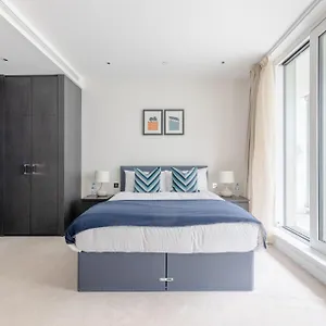 Luxury 2 Bed 2 Bath Close To Chelsea Διαμέρισμα