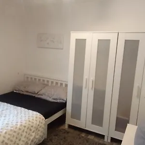 Easy Homestay