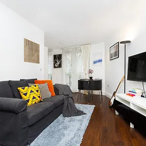 Bright & Cozy 1 Bdr Apt Wcharming Private Terrace