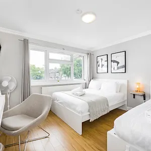 Rose Terrace Guest house London