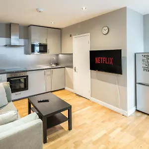 Apartment Cosy 2-beds, Shepherd Bush *
