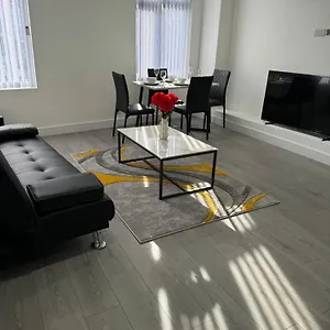 Fully Furnished 1 Bedroom Flat Apartment
