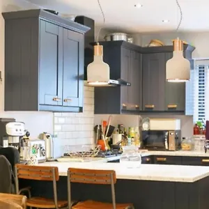 Stylish House Se16