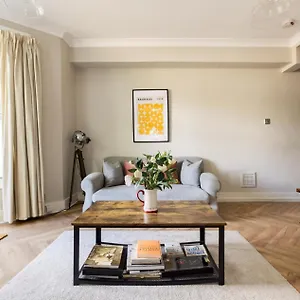 Apartment Olympia's Torch 1 Bedroom In Kensington