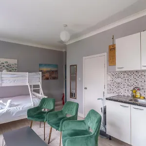 Central Apartment London