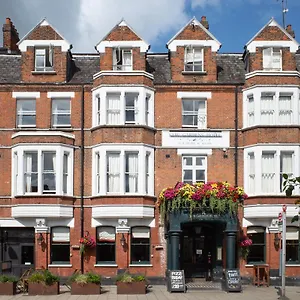 Hotel Gardens Kew