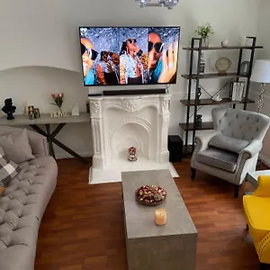 Peeams Abode Apartment
