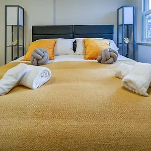 Апартаменты Charming 3br In Trendy Tottenham Neighborhood *