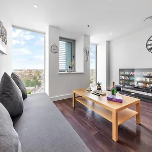 Sleep 7 20 Mins From Waterloo Bp65 Apartment London