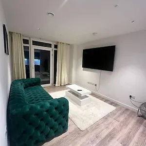 Luxury 2 Bed