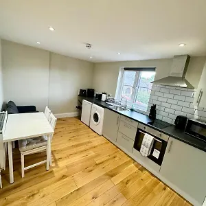 Apartment Lovely Flat In Brockley, Se4 *