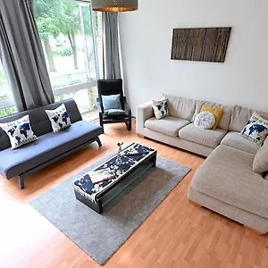 4 Bedroom Patio House Regent's Park - Parking Apartment London