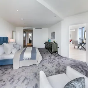 High Level, Two Bedroom Apartment London