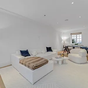 The Belgravia Place - Stunning & Bright 2bdr London