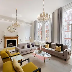 Presidential With 14ft High Ceilings & Private Elevator London