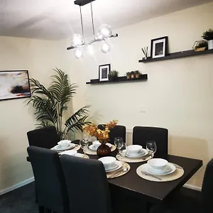 Charming House With 3 Bedrooms Near O2arena London