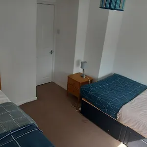 Cozy Hideaway - Perfect For Couples * Bromley