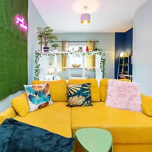 Vibrant Fresh Flat Near The Station - New Cross - Goldsmiths * London