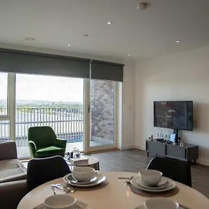Luxora - Luxury 2 Bedroom Barking (Greater London)