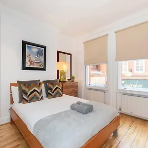 Apartment Discover 2 Bedroom In Kensington