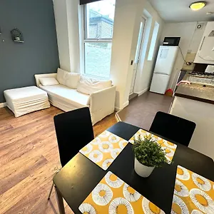 Apartment Amazing 1 Bed Flat In Fulham Near Chelsea Stadium London