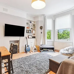 Apartment 2 Beds Flat, Maida Vale *