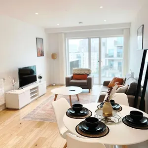 Apartment Superb Luxury 2 Bed