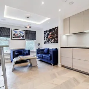 Stylish 2 Bedroom / Swiss / Regent's Park * London