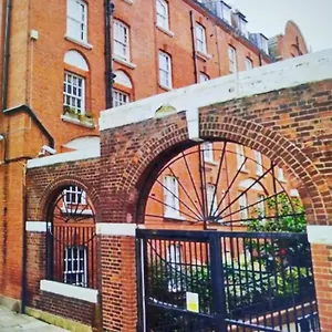 Holiday home Family Chill London
