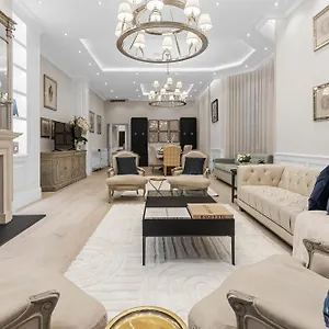 Apartment Duplex In Prime *