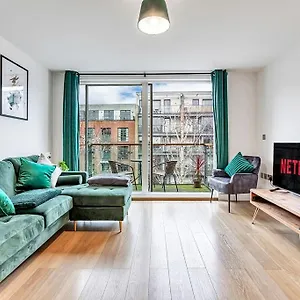Apartment Stylish With Free Parking And Canal Views *